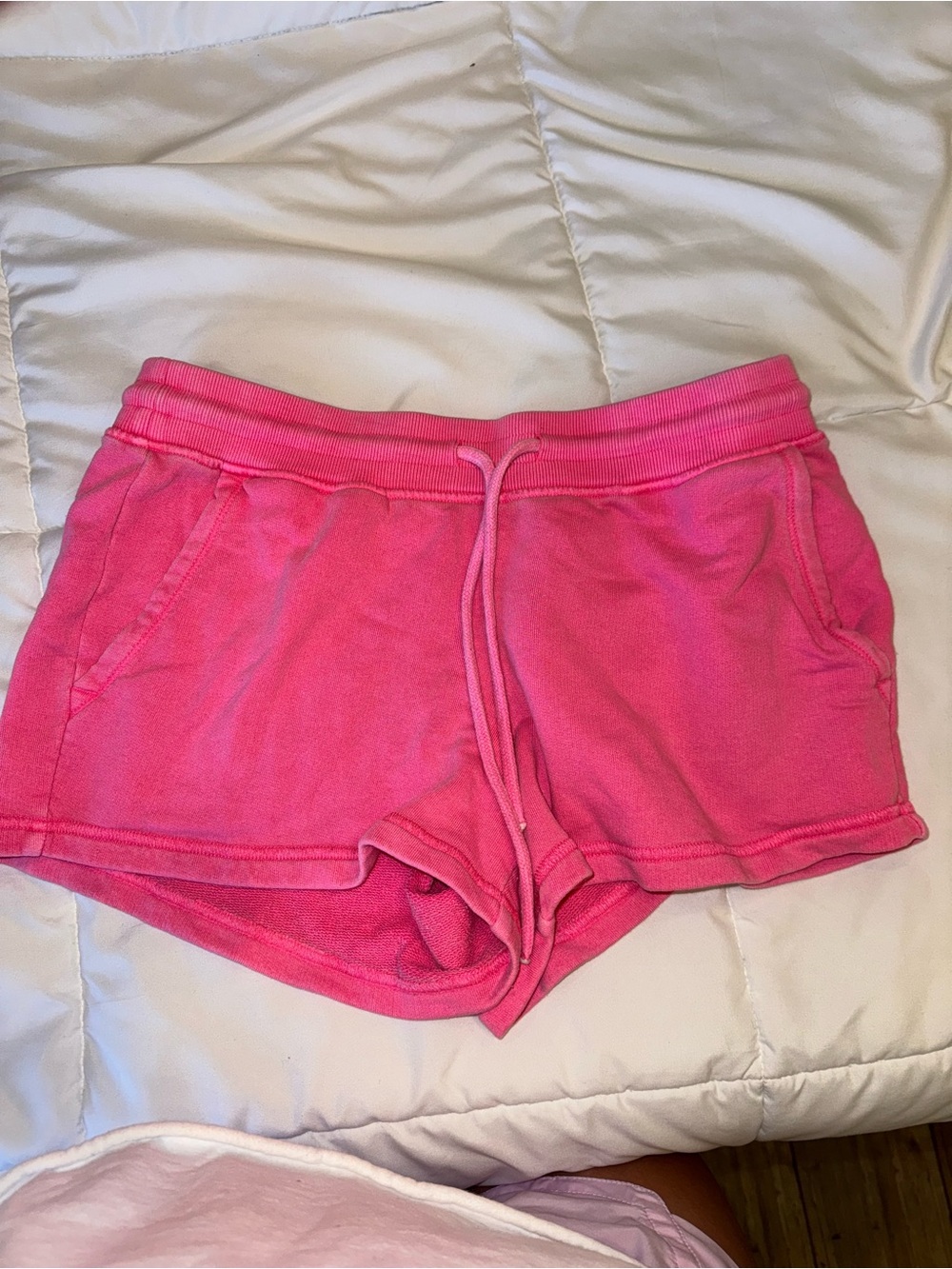 Vineyard vines Pink Drawstring Terry Cloth Lounge Shorts